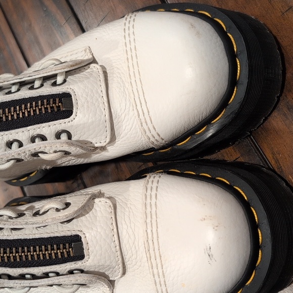 Dr. Martens Sinclair Platform Boot Zipper - Picture 5 of 13